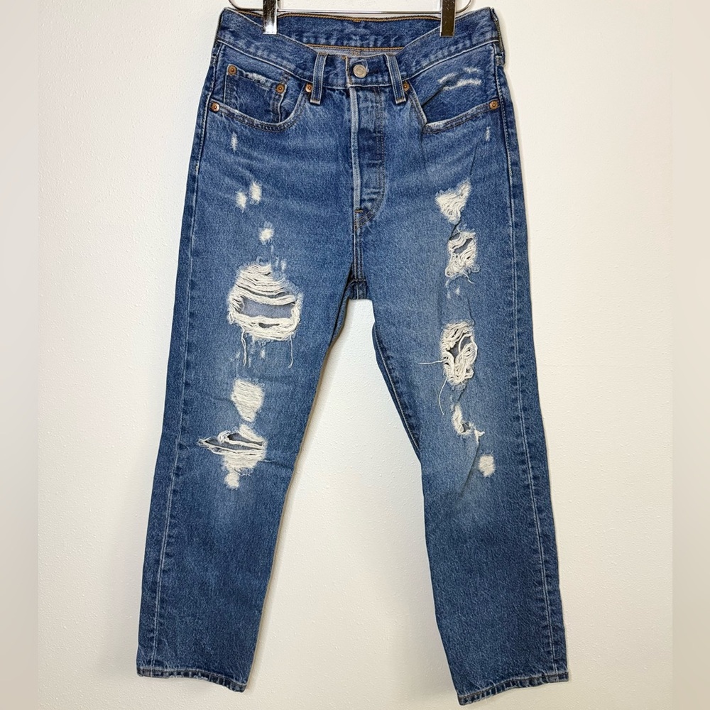 Levi’s 501 Distressed Jeans W26 L26 Button Fly Cropped Straight Leg